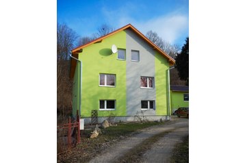 Slovaquie Chata Dolný Kubín, Extérieur